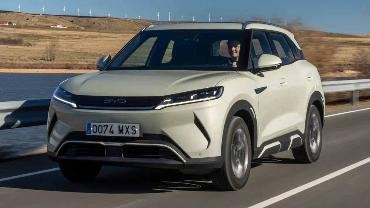 BYD ATTO 2 rear lighting — elegant LED tail-light signature