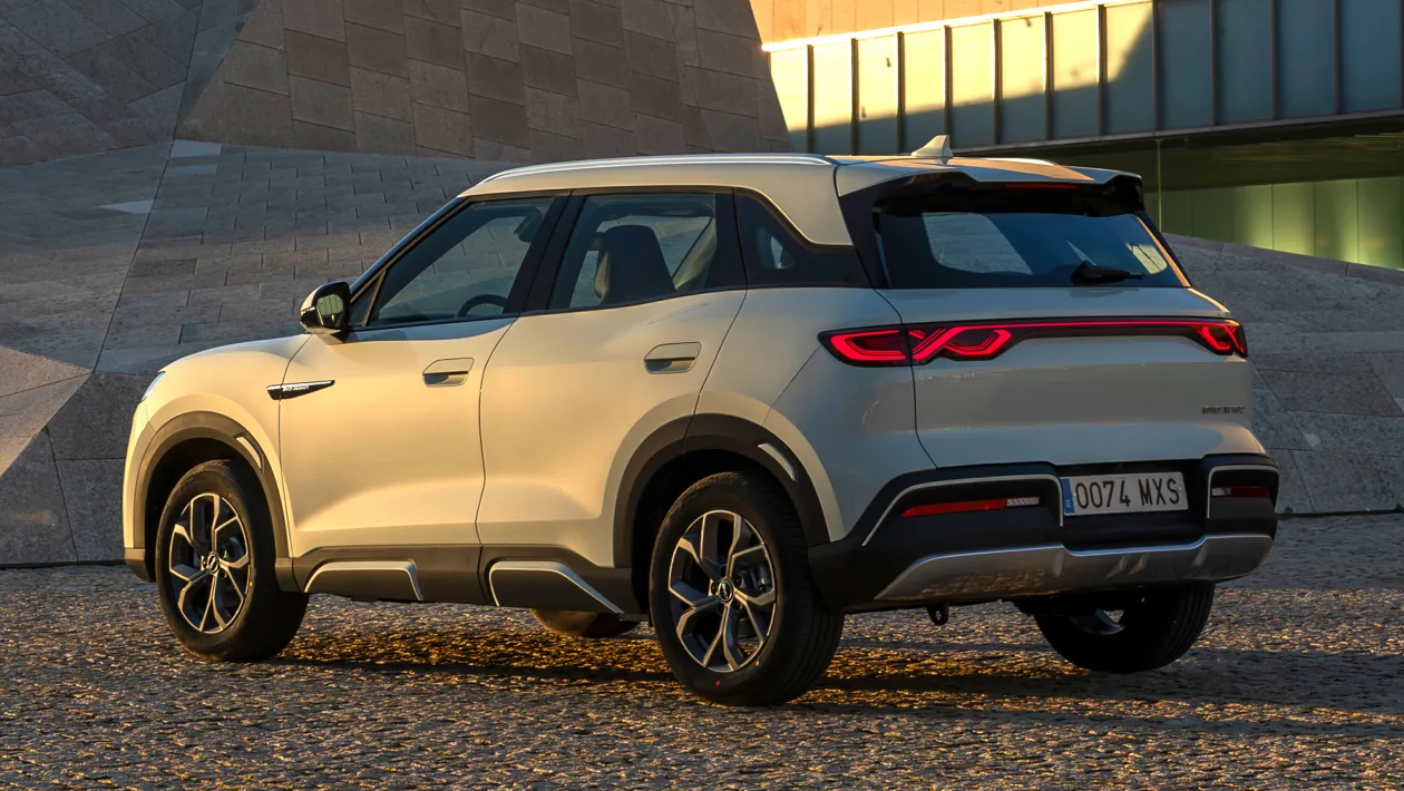 BYD ATTO 2 exterior — urban elegance with smart electric design