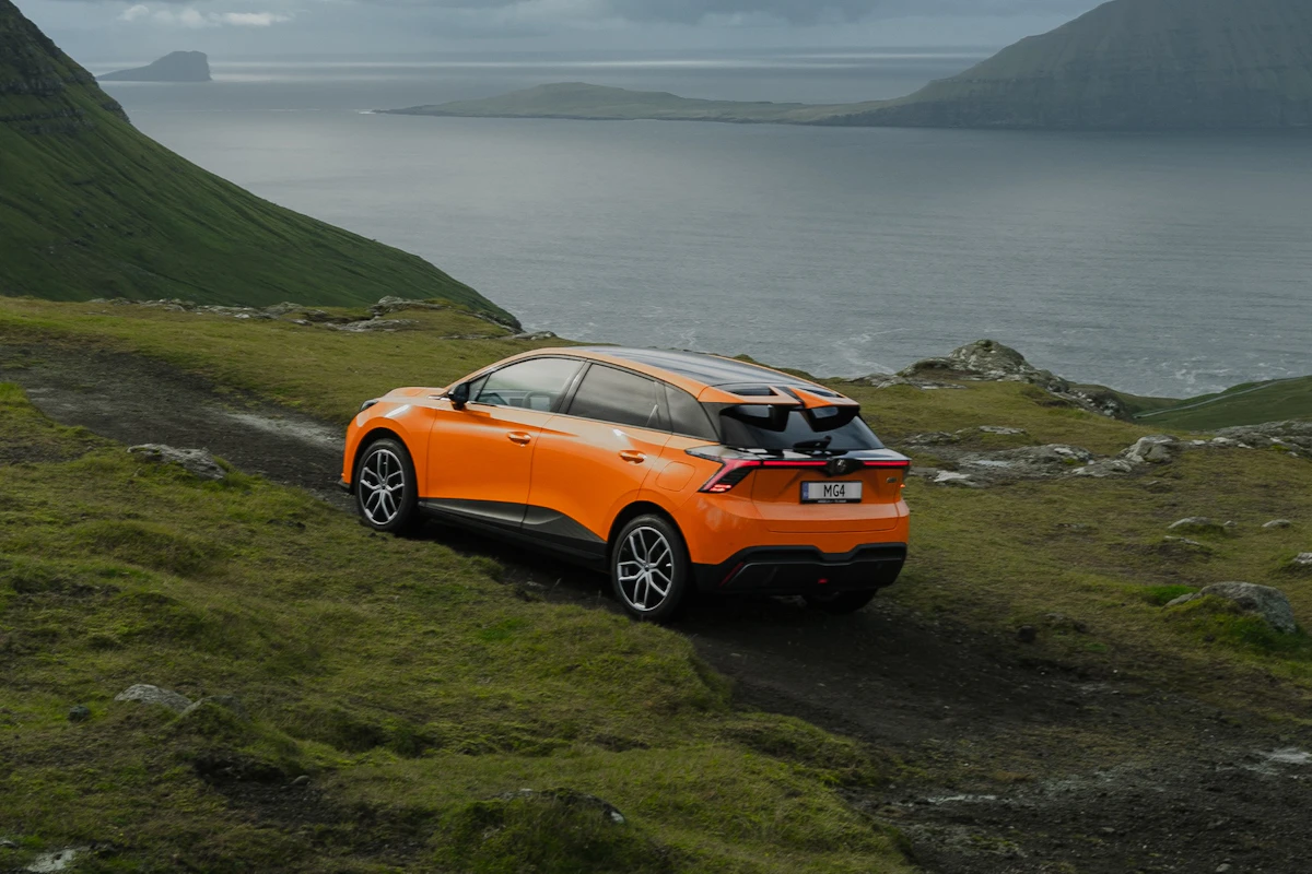 MG4 Electric profile — floating roofline with aero rear spoiler | France AJ Group Ltd