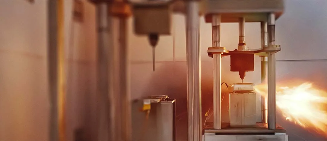 BYD ATTO 3 Blade Battery — nail penetration test passed with no smoke or fire (30–60°C)